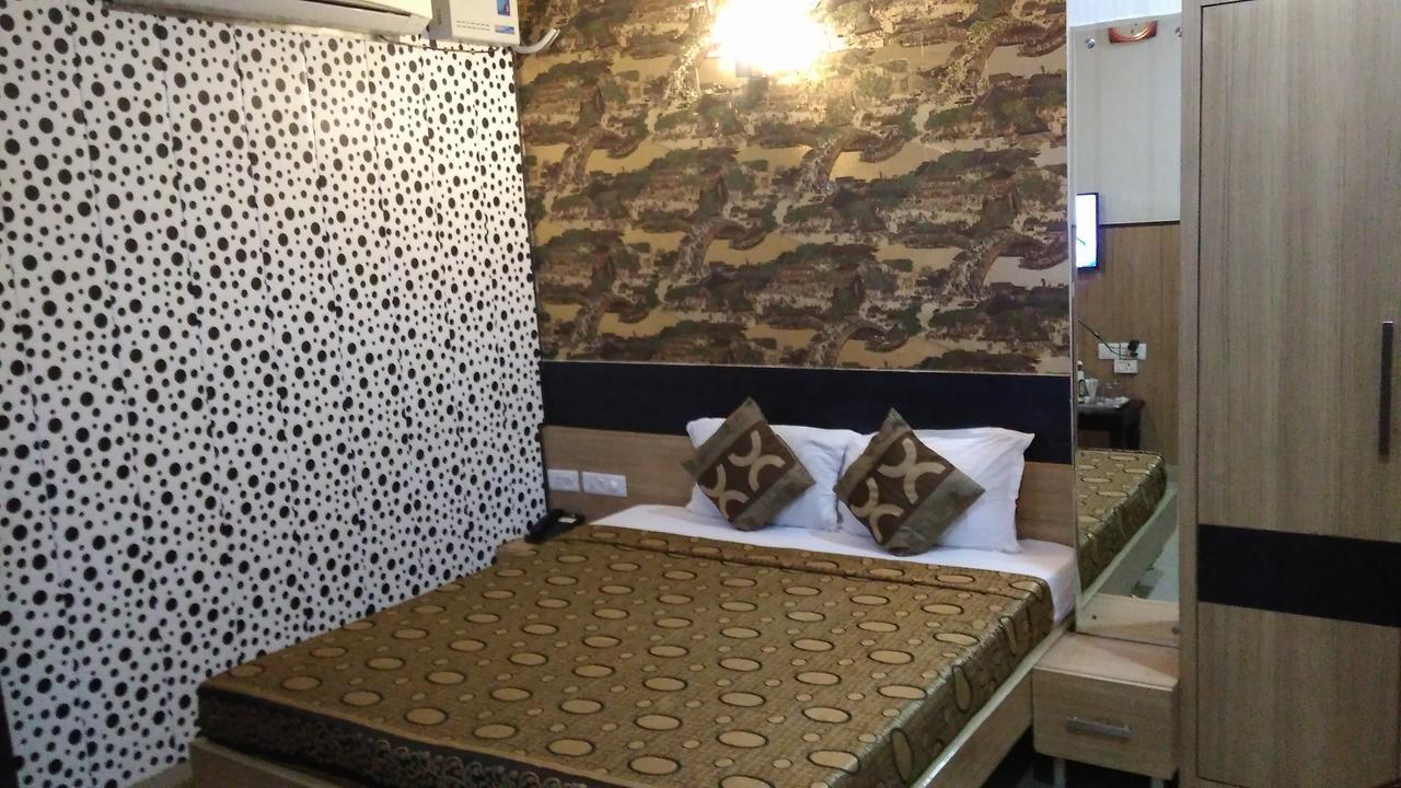 Hotel Desire Hisār Exterior foto